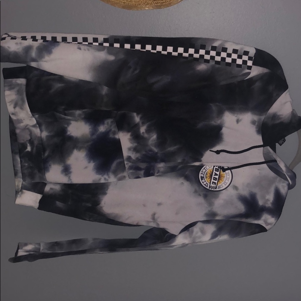 Rue 21 sweatshirt